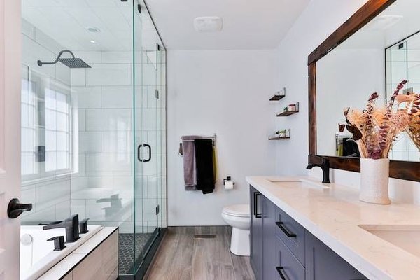 L'importance de l'éclairage pour son meuble de salle de bain