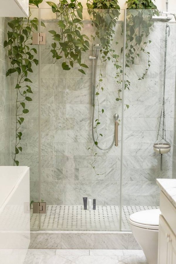 Des idées originales et esthétiques pour organiser votre meuble de salle de bain